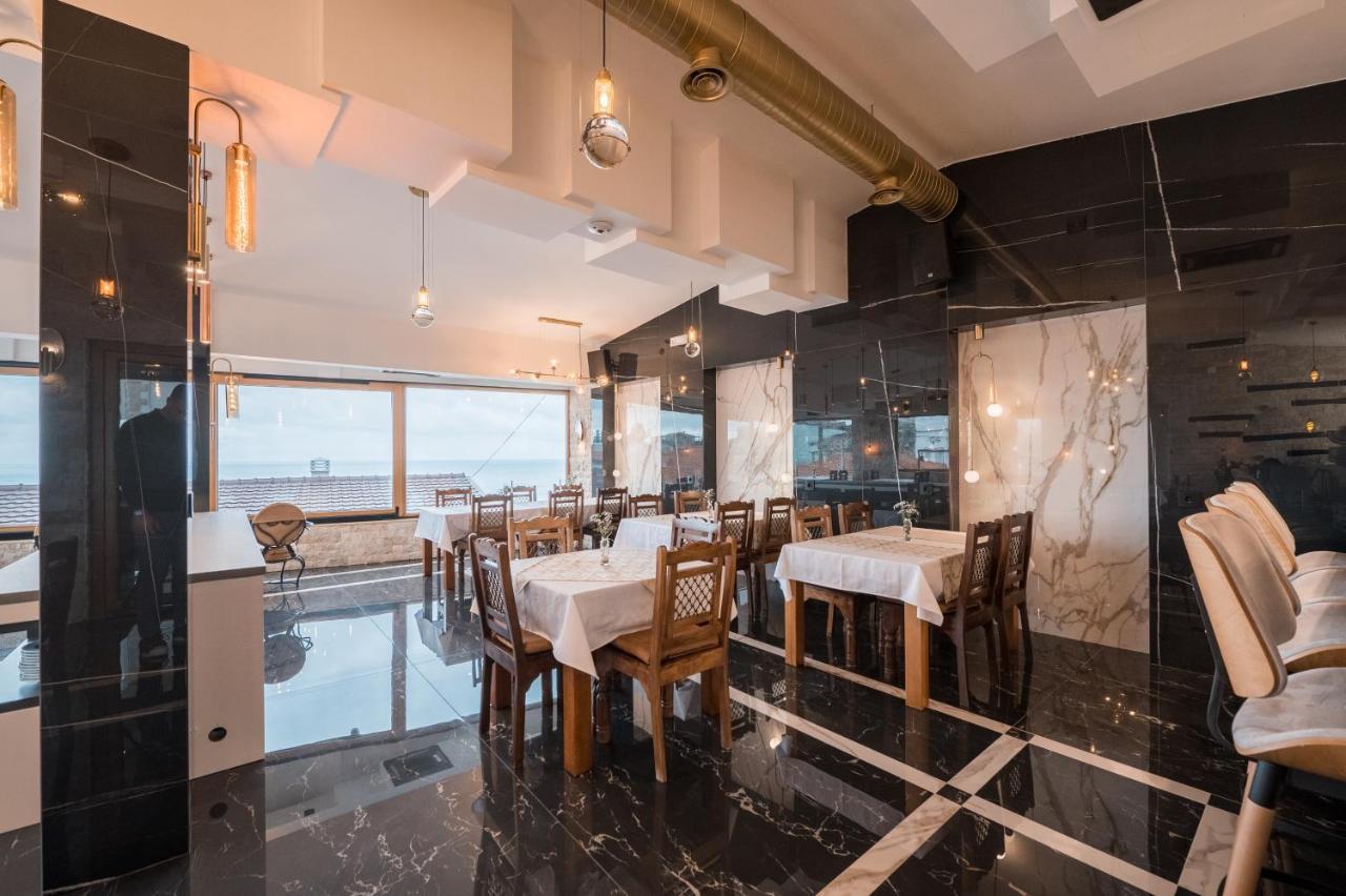 Barjaktar - Luxury Suites&SPA Ulcinj Bagian luar foto