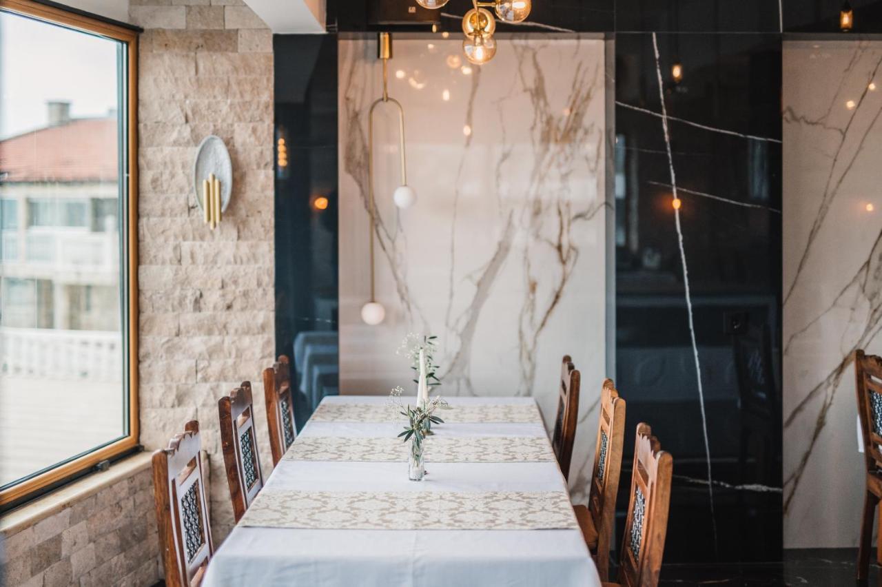 Barjaktar - Luxury Suites&SPA Ulcinj Bagian luar foto