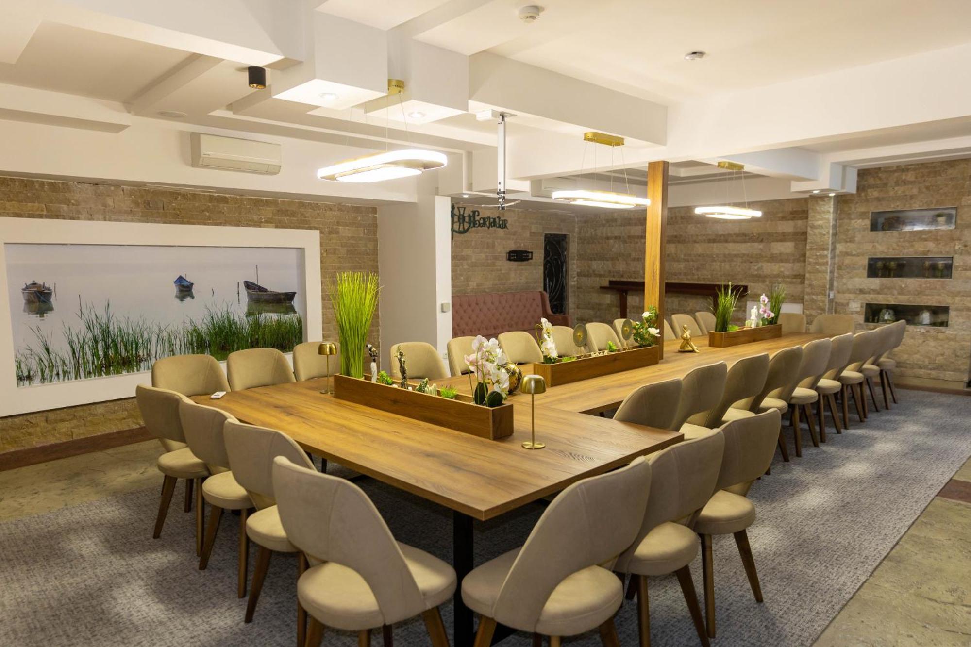 Barjaktar - Luxury Suites&SPA Ulcinj Bagian luar foto
